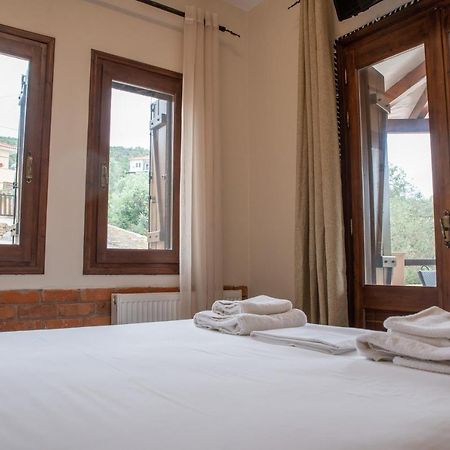 Symmetron Suites Kalamos  Luaran gambar
