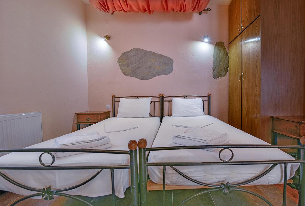 Symmetron Suites Kalamos  Luaran gambar