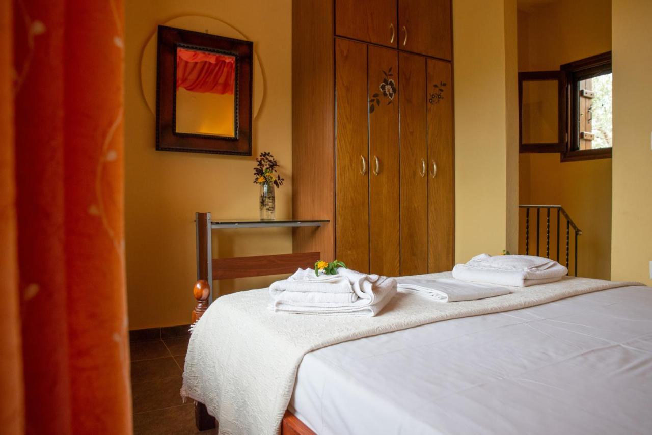 Symmetron Suites Kalamos  Luaran gambar