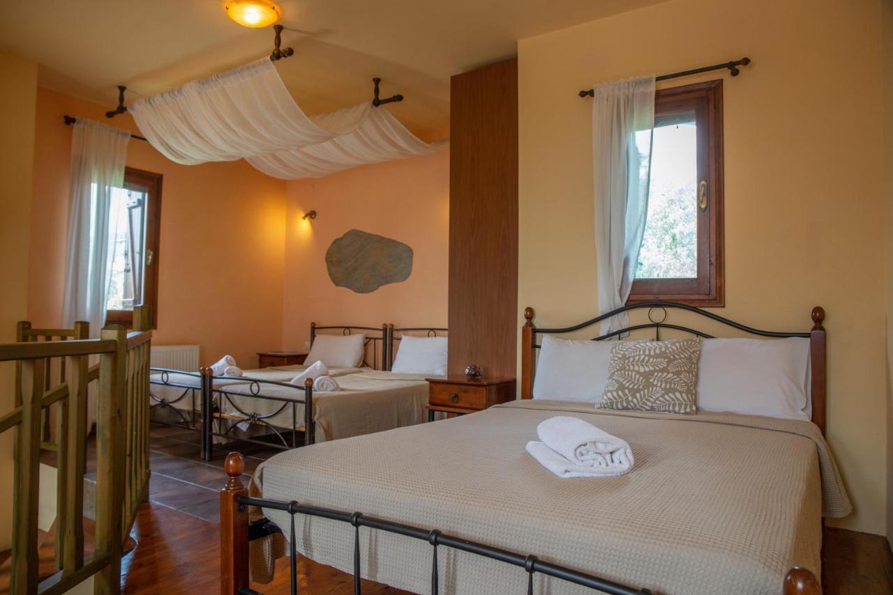 Symmetron Suites Kalamos  Luaran gambar