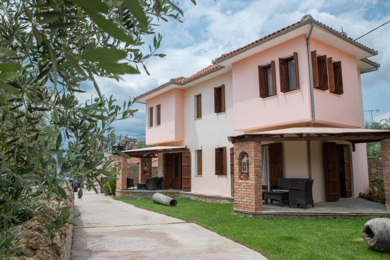 Symmetron Suites Kalamos  Luaran gambar