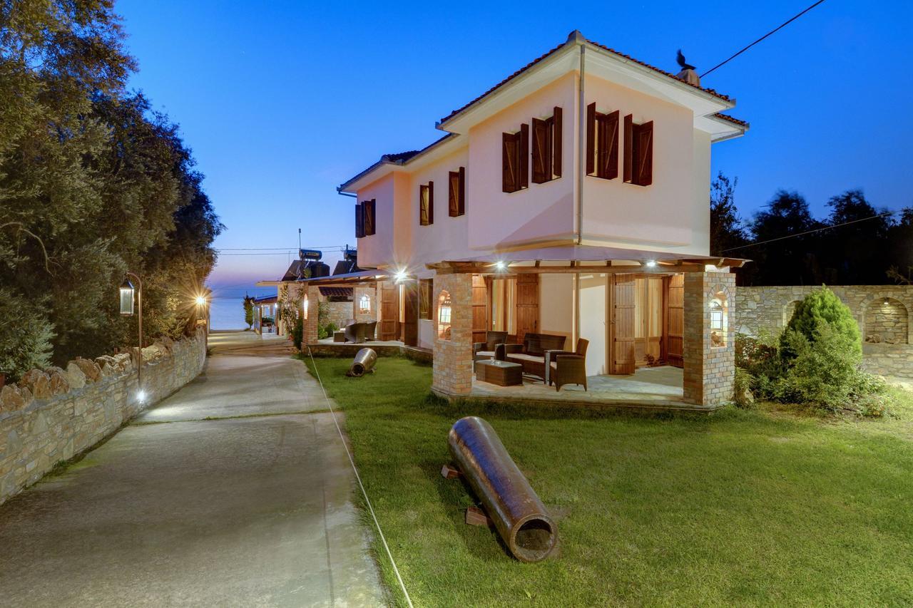 Symmetron Suites Kalamos  Luaran gambar